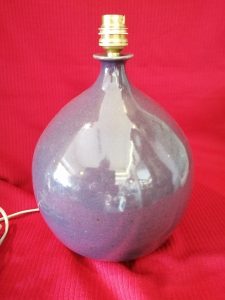 Vase boule à col resserré  hauteur : 23 cm